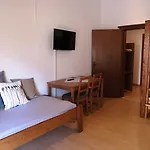 Almhof Baumgarten Bed and Breakfast 3*