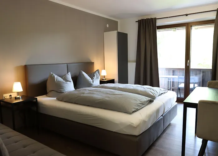 Bed and Breakfast Almhof Baumgarten