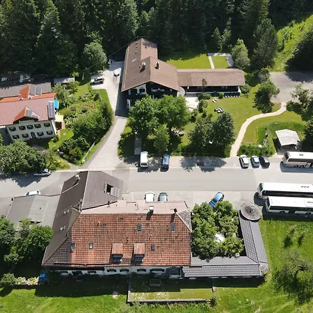 Almhof Baumgarten 住宿加早餐酒店